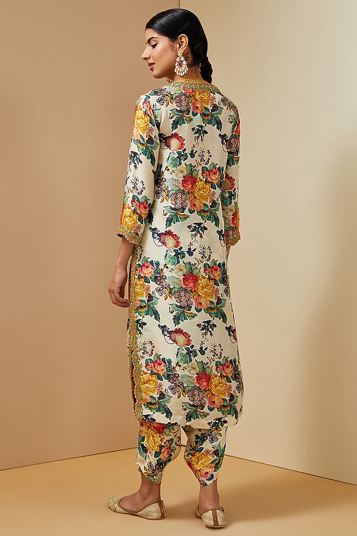 Ivory Silk Floral Printed Kurta Set by Debyani at Pernia's Pop Up Shop