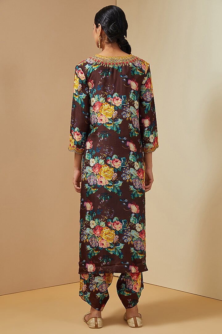 Black Silk Floral Printed Kurta Set by Debyani at Pernia's Pop Up Shop