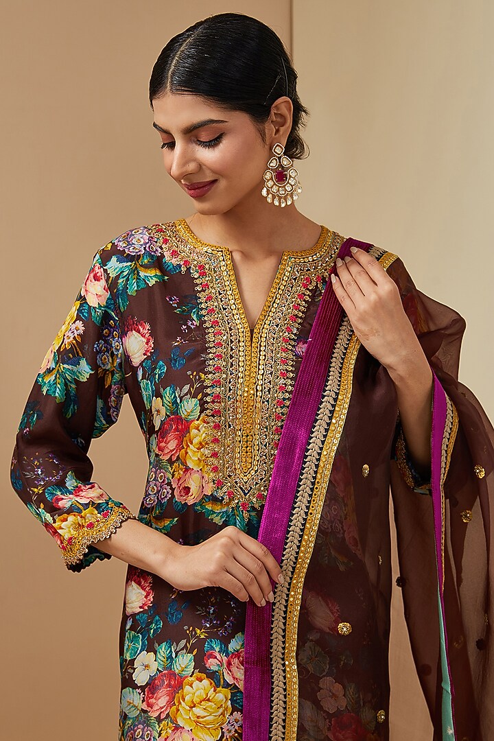 Black Silk Floral Printed Kurta Set by Debyani at Pernia's Pop Up Shop