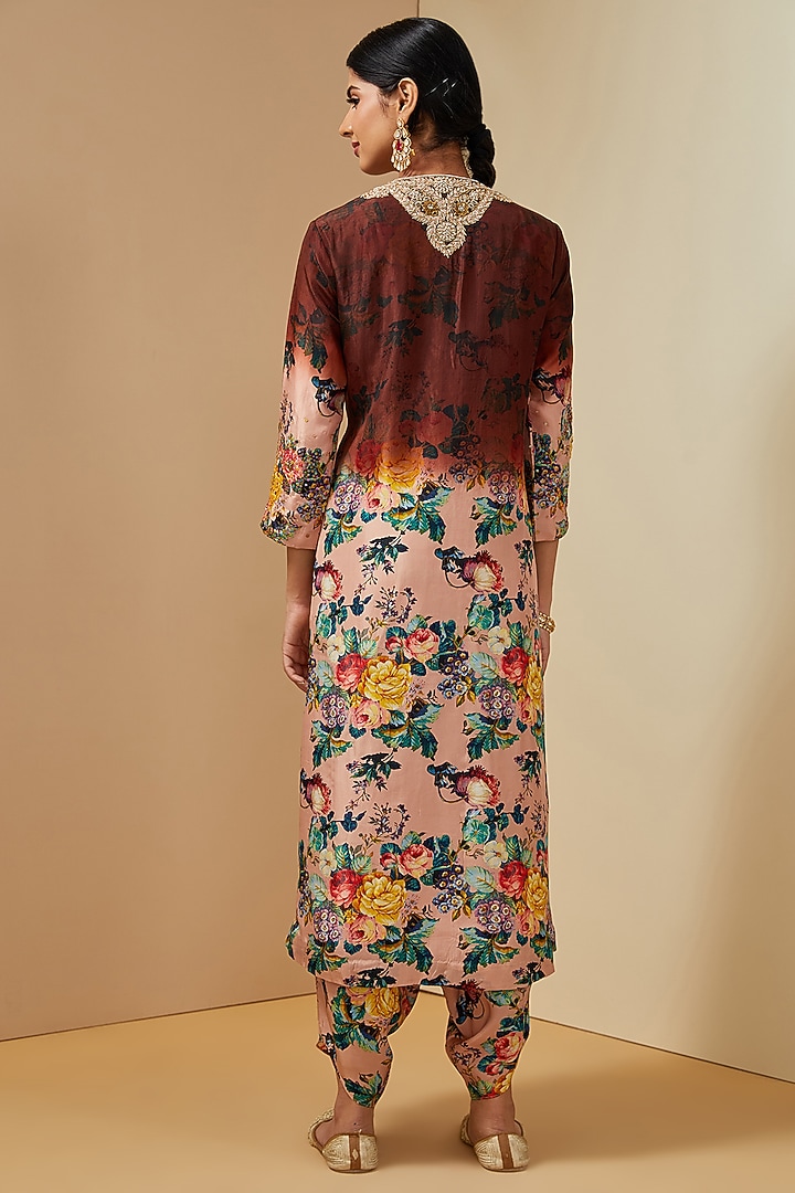 Pink Silk Floral Printed Kurta Set by Debyani at Pernia's Pop Up Shop