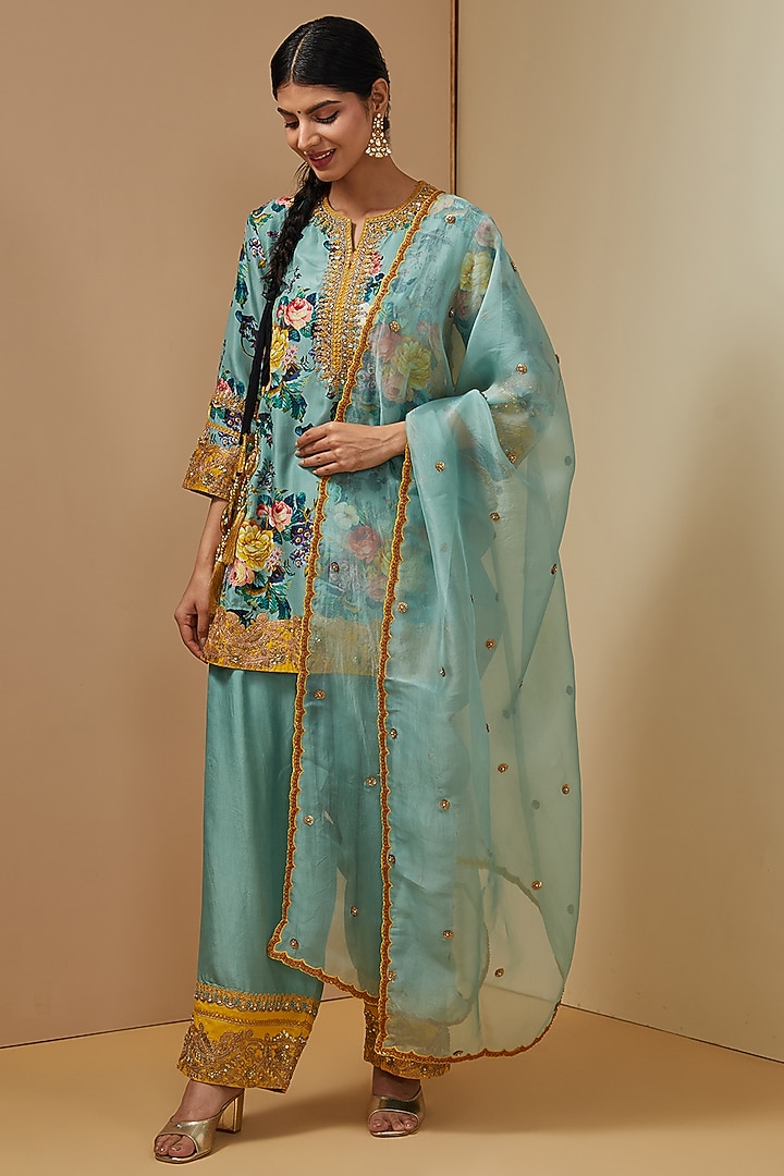Pale Blue Silk Kurta Set by Debyani at Pernia's Pop Up Shop