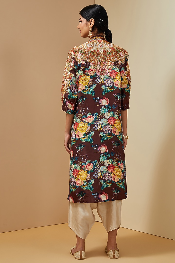 Black Silk Floral Printed Kurta Set by Debyani at Pernia's Pop Up Shop