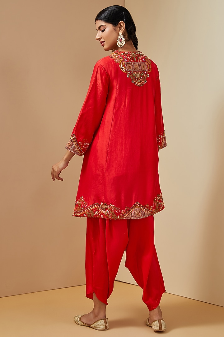 Red Silk Kurta Set by Debyani at Pernia's Pop Up Shop