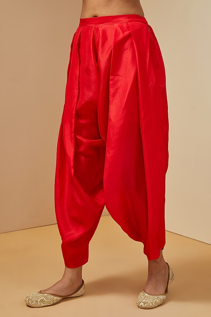 Red Silk Kurta Set by Debyani at Pernia's Pop Up Shop