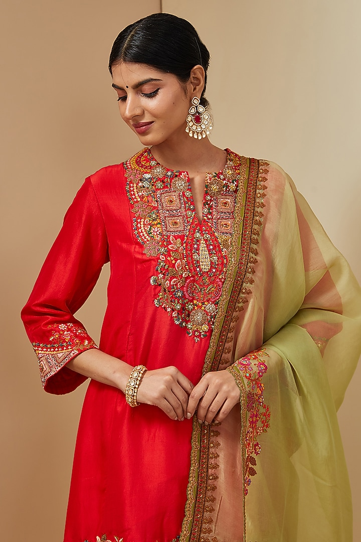 Red Silk Kurta Set by Debyani at Pernia's Pop Up Shop