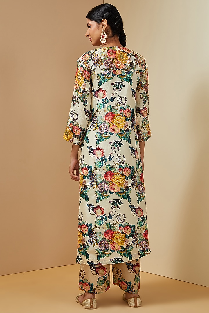 Ivory Silk Kurta Set by Debyani at Pernia's Pop Up Shop