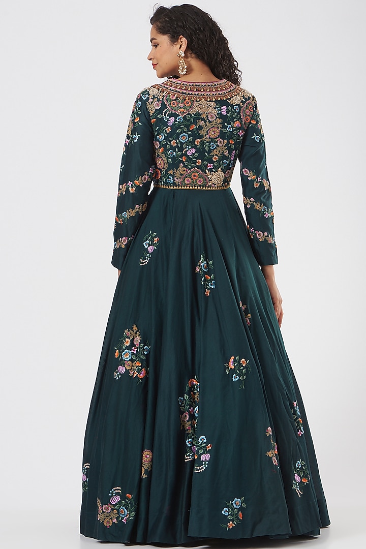 Blue Chanderi Printed Kurta Set by Debyani at Pernia's Pop Up Shop