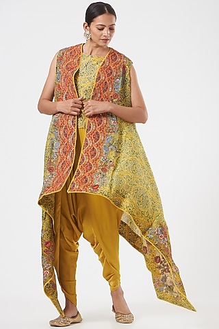 Yellow Chanderi Printed Jacket Set by Debyani