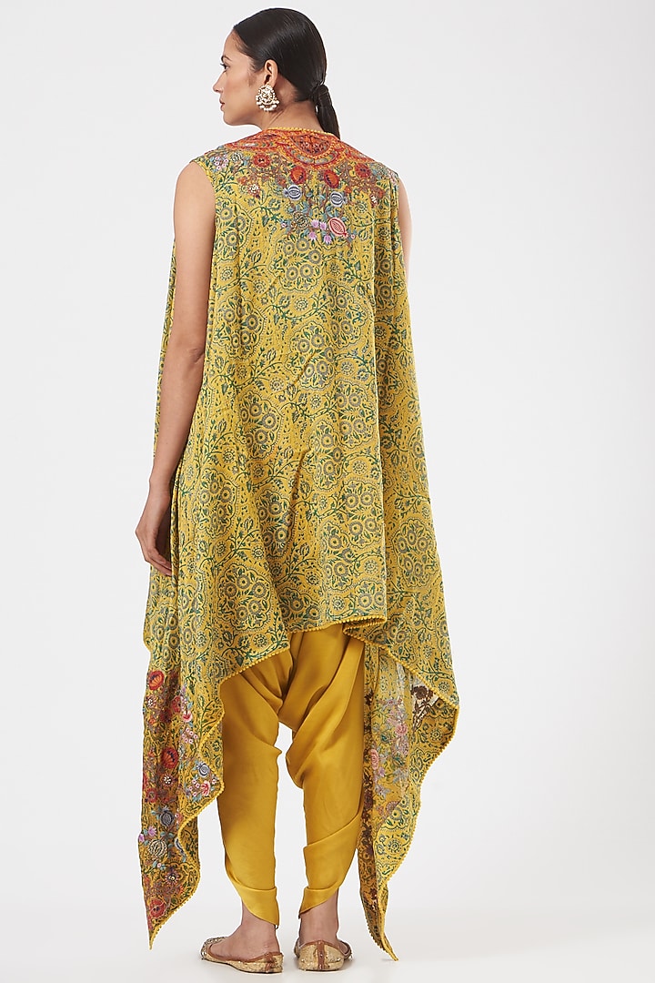 Yellow Chanderi Printed Jacket Set by Debyani at Pernia's Pop Up Shop