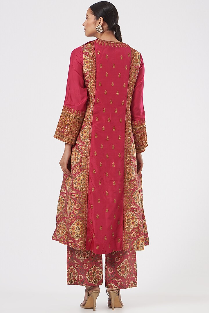 Magenta Habutai Silk Kurta Set by Debyani at Pernia's Pop Up Shop