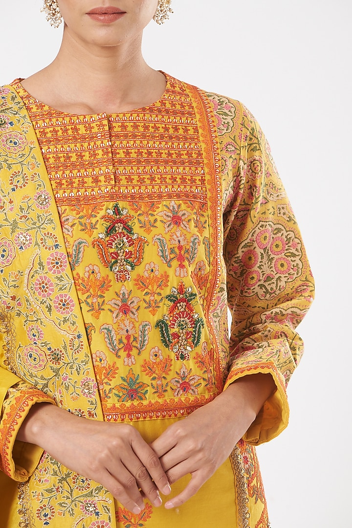 Mustard Habutai Silk Kurta Set  by Debyani at Pernia's Pop Up Shop