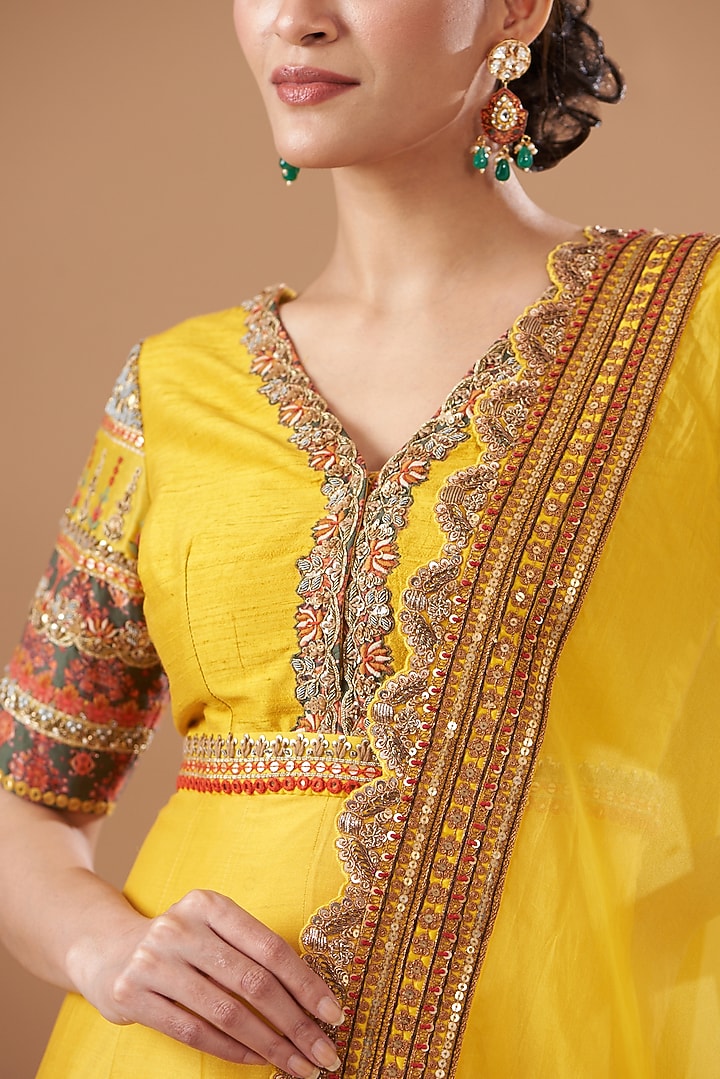 Yellow Chanderi Silk Embroidered Bridal Anarkali Set by Debyani at Pernia's Pop Up Shop