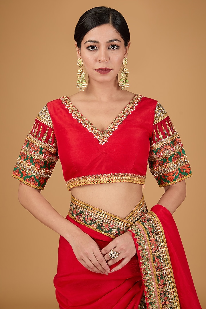 Red Silk Bridal Saree Set by Debyani at Pernia's Pop Up Shop