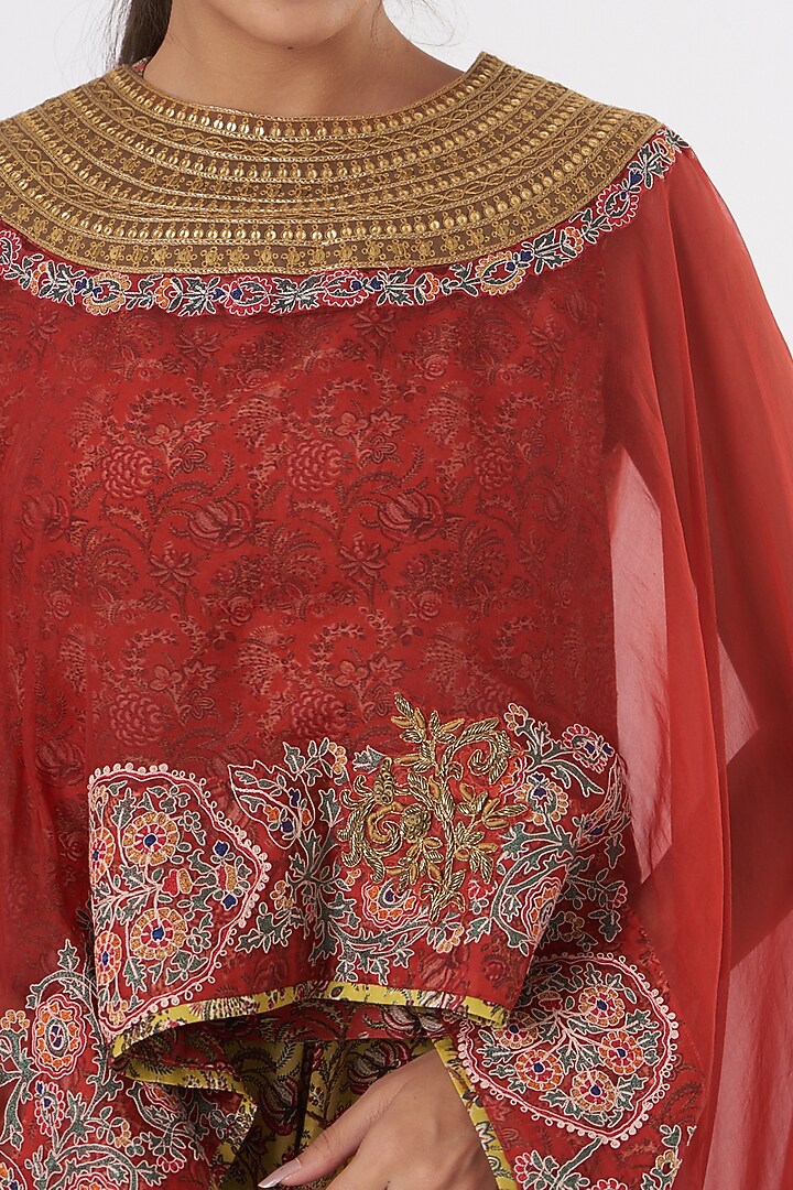 Light Red Ombre Cape Set by Debyani at Pernia's Pop Up Shop