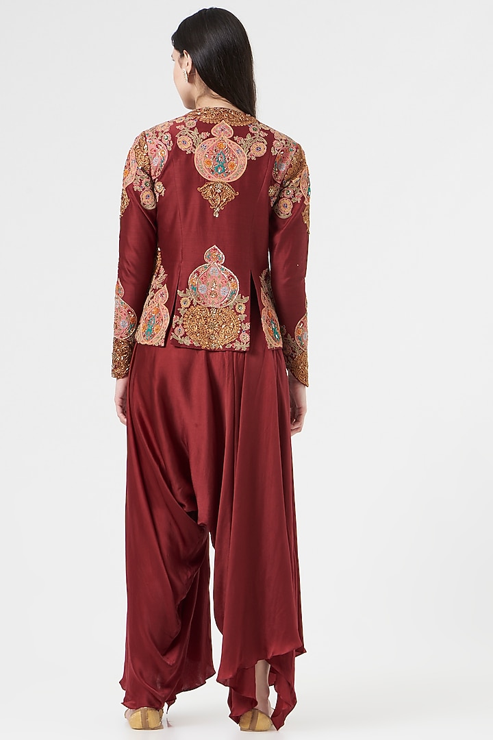Maroon Chanderi Embroidered Jacket Set by Debyani at Pernia's Pop Up Shop
