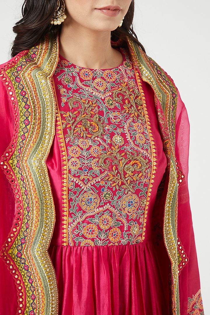 Magenta Printed Bridal Sharara Set by Debyani at Pernia's Pop Up Shop