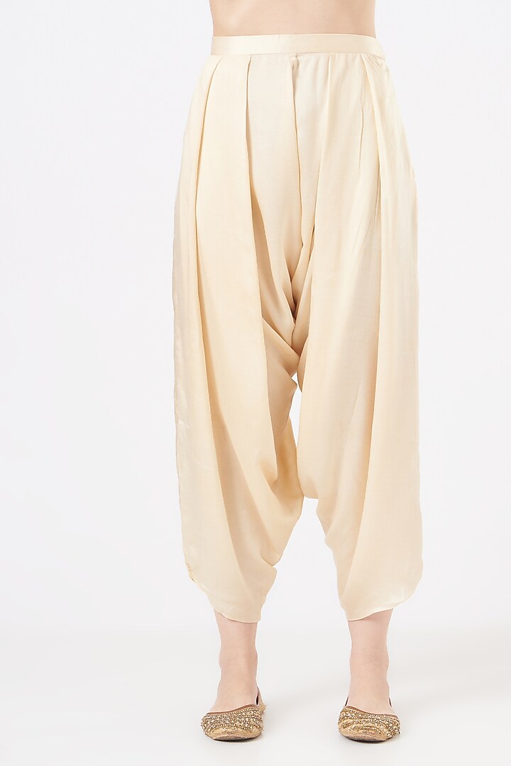 Magenta Chanderi Cape Set by Debyani at Pernia's Pop Up Shop