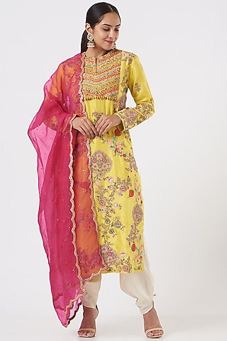 Yellow Silk Kurta Set by Debyani