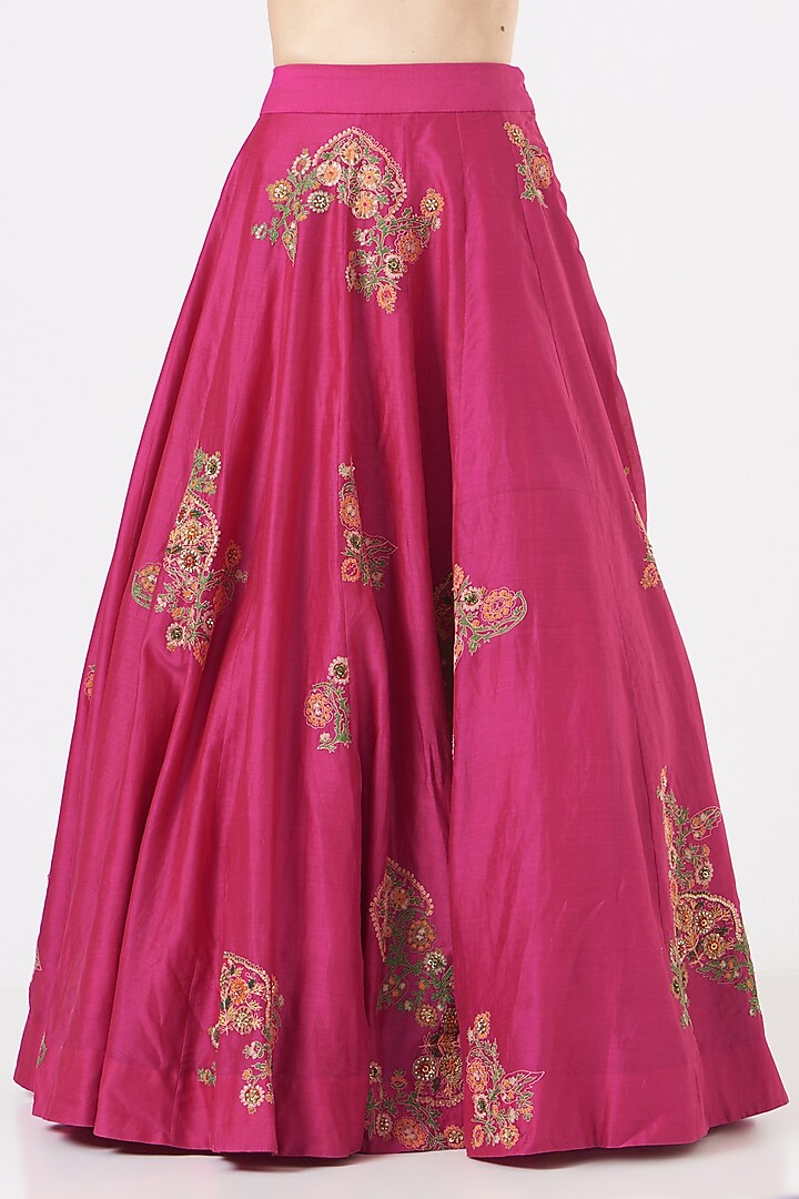 Magenta Chanderi Wedding Lehenga Set by Debyani at Pernia's Pop Up Shop