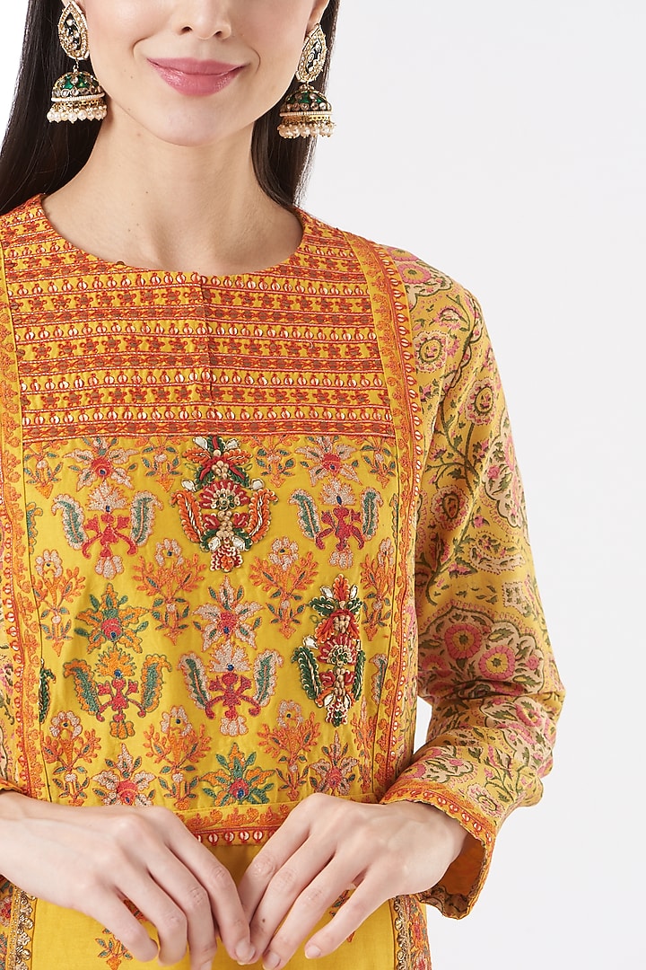 Mustard Chanderi Kurta Set by Debyani at Pernia's Pop Up Shop
