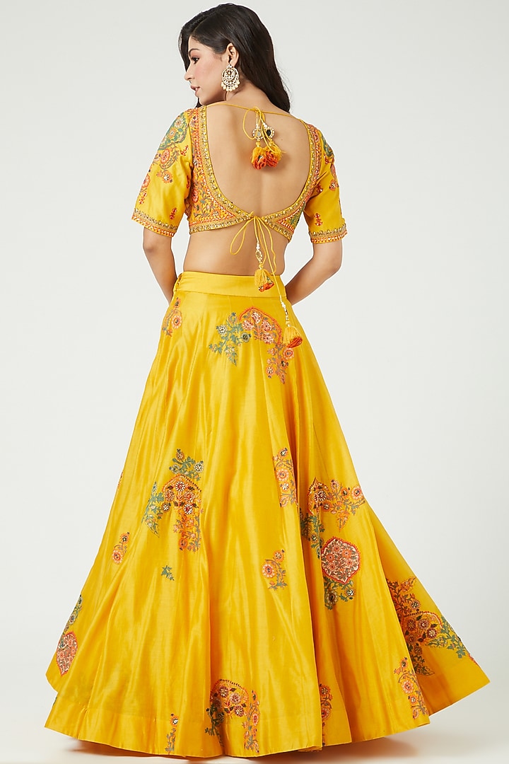 Mustard Chanderi Wedding Lehenga Set by Debyani at Pernia's Pop Up Shop