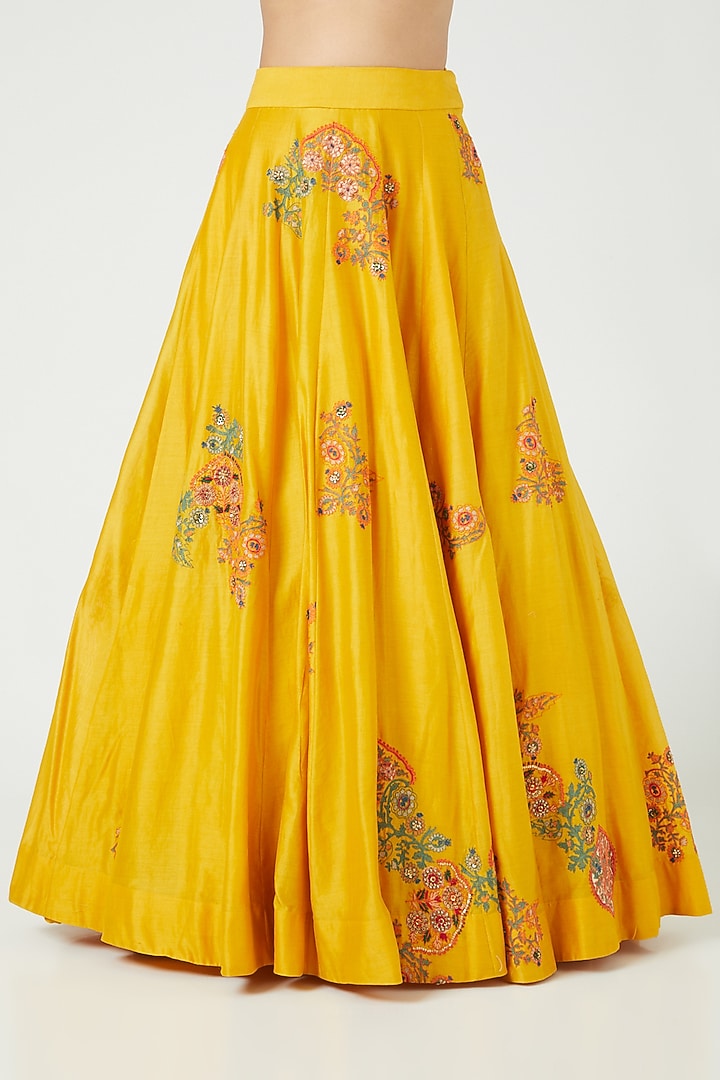 Mustard Chanderi Wedding Lehenga Set by Debyani at Pernia's Pop Up Shop
