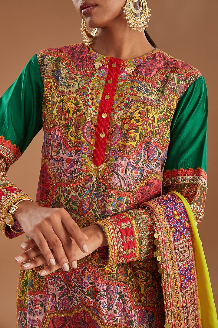 Multi-Colored Chanderi Leheriya Printed Kurta Set by Debyani at Pernia's Pop Up Shop