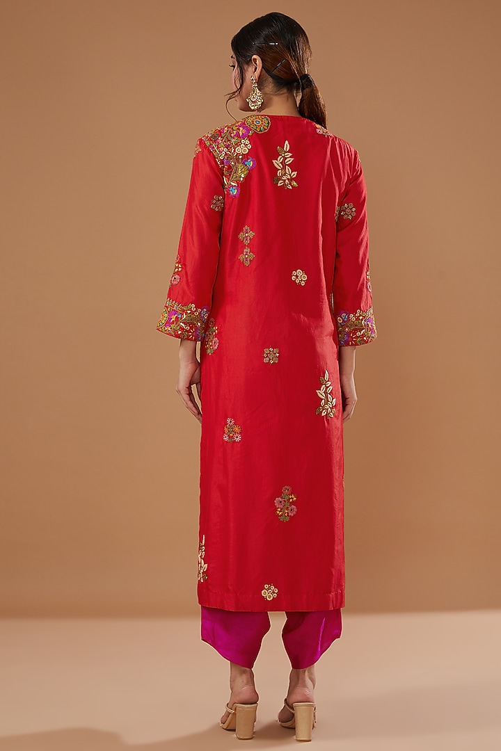 Red Silk Embroidered Kurta Set by Debyani at Pernia's Pop Up Shop