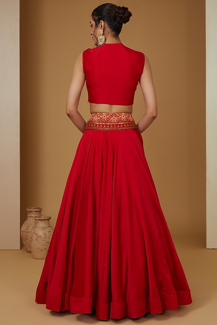 Red Chanderi Silk Embroidered High-Low Cape Set by Debyani at Pernia's Pop Up Shop