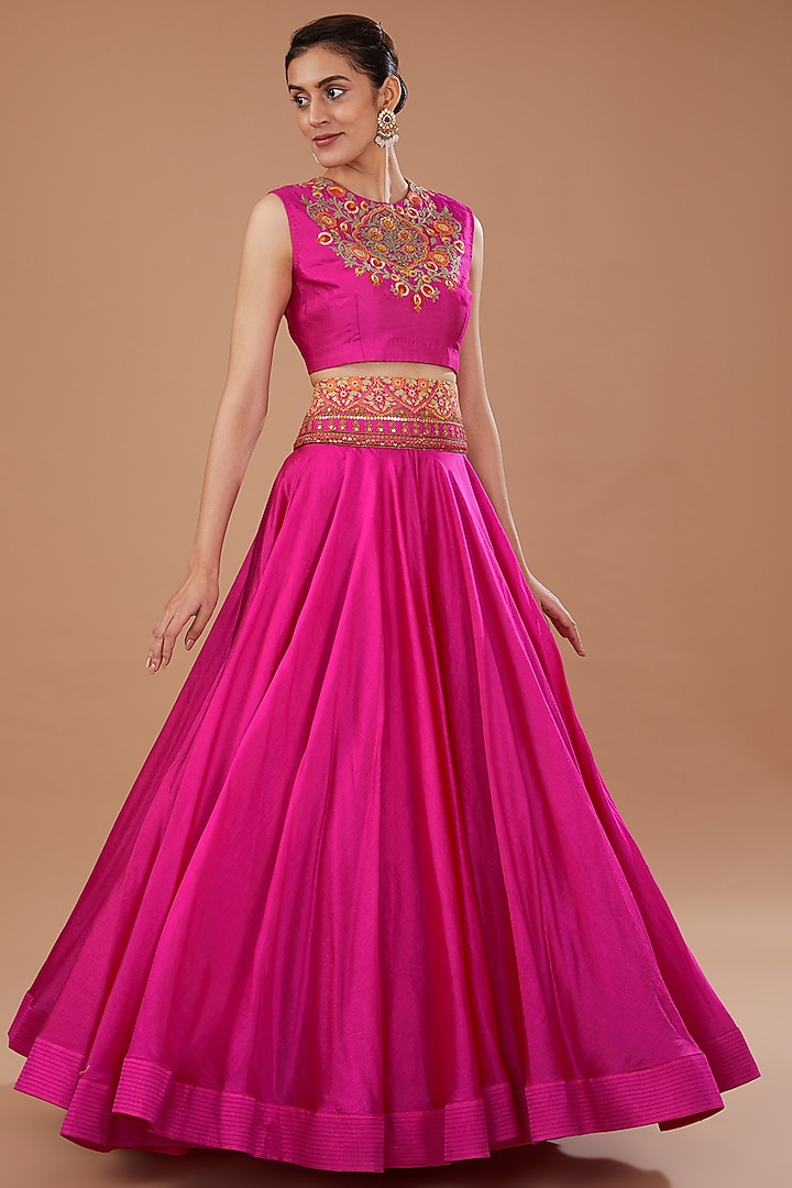 Pink Chanderi Embroidered Cape Set by Debyani at Pernia's Pop Up Shop