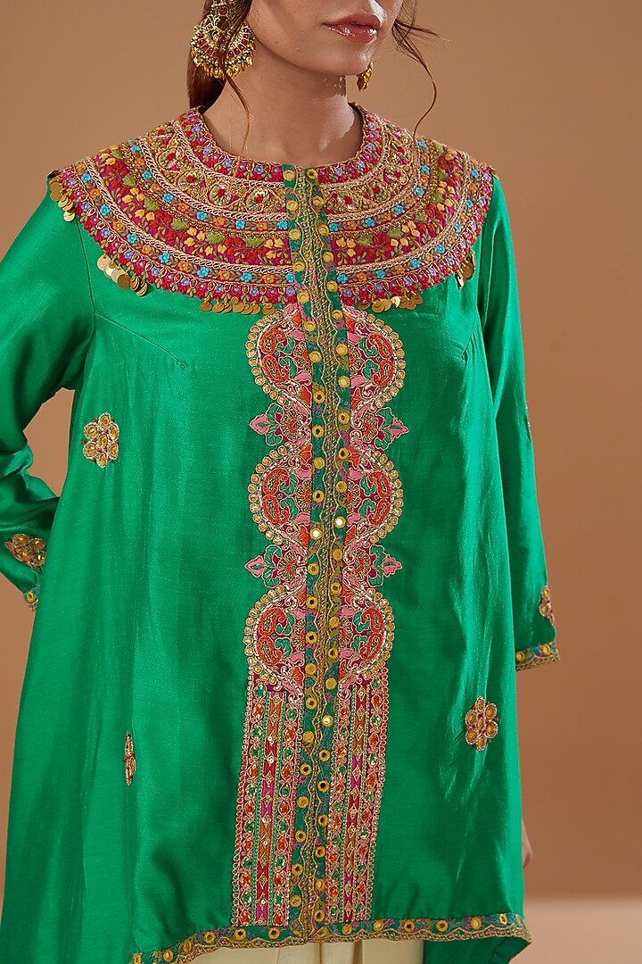 Green Chanderi Embroidered Jacket Set by Debyani at Pernia's Pop Up Shop