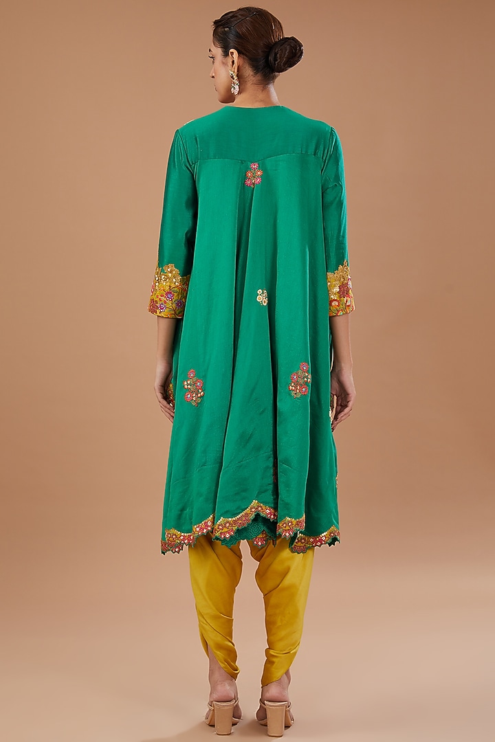 Green Chanderi Embroidered Jacket Set by Debyani at Pernia's Pop Up Shop