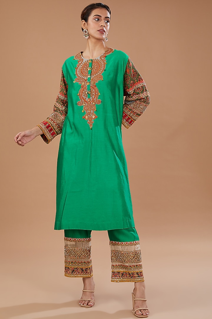 Green Silk Kurta Set by Debyani at Pernia's Pop Up Shop