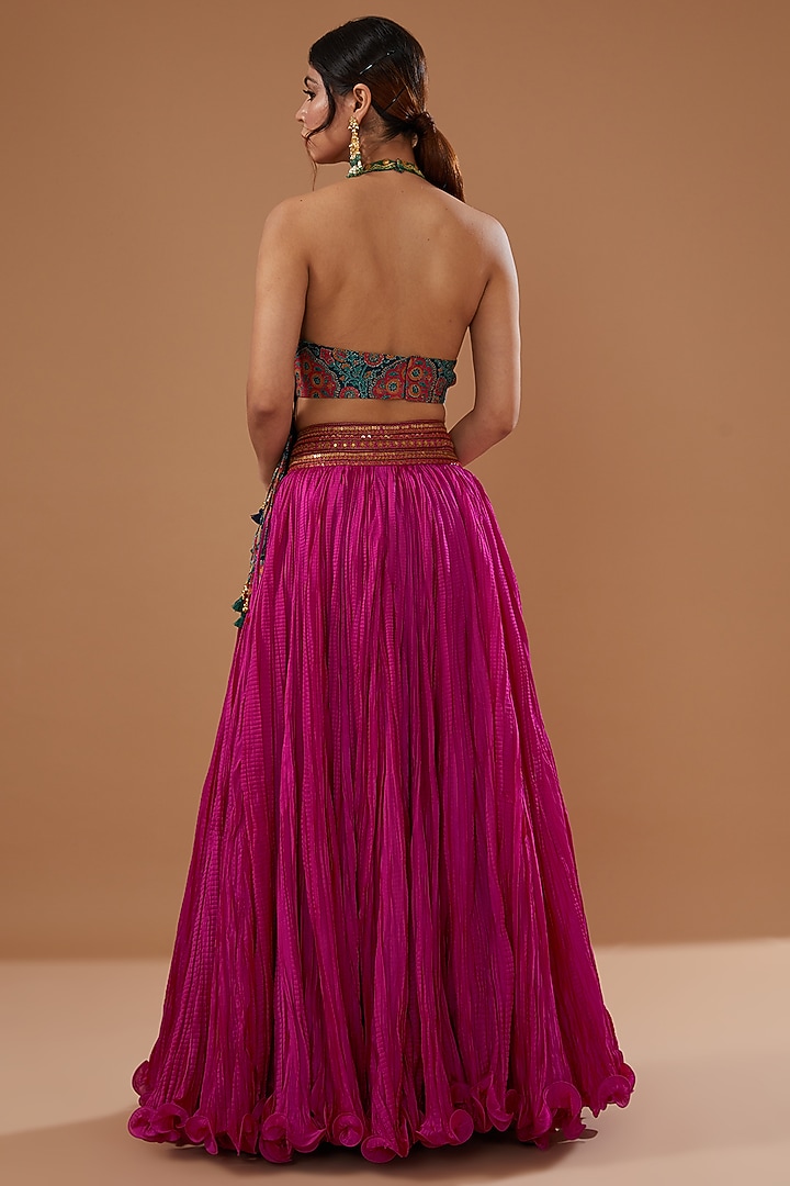 Magenta Chanderi Crushed Skirt Set by Debyani at Pernia's Pop Up Shop