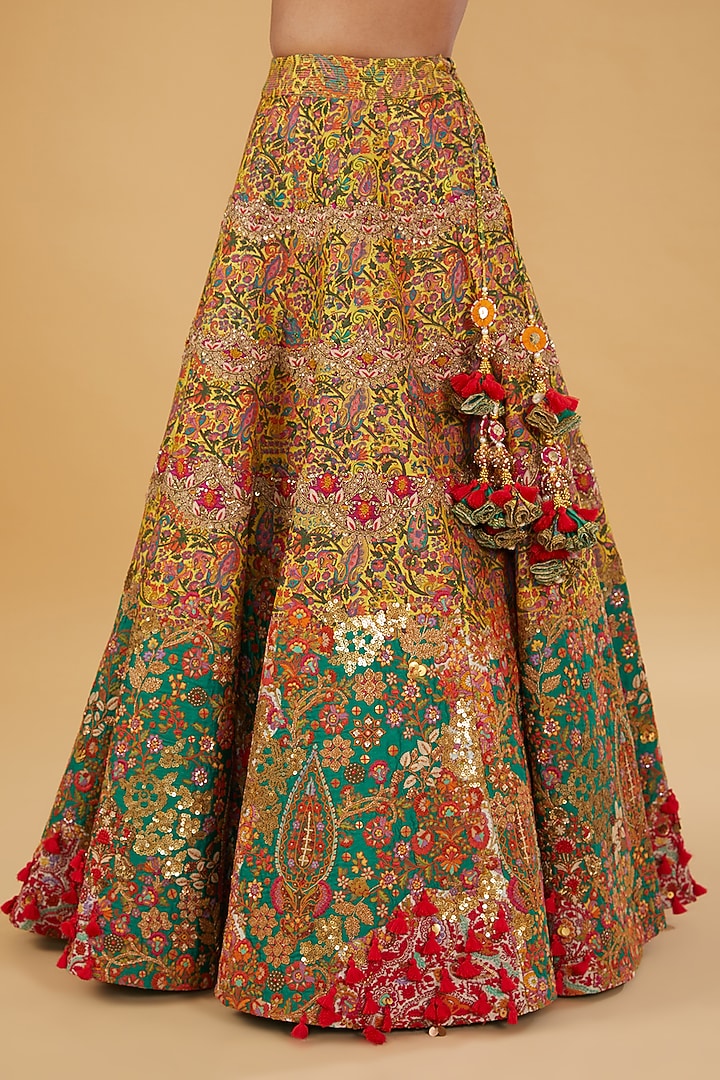 Emerald Green Chanderi Silk Hand & Machine Embroidered Bridal Lehenga Set by Debyani at Pernia's Pop Up Shop