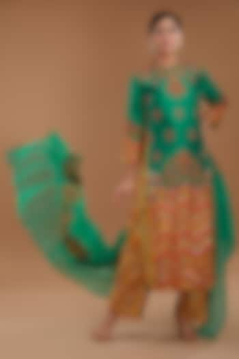 Green Chanderi Kurta Set by Debyani at Pernia's Pop Up Shop