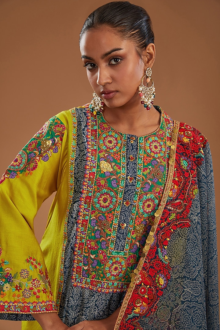 Yellow Chanderi Kurta Set by Debyani at Pernia's Pop Up Shop