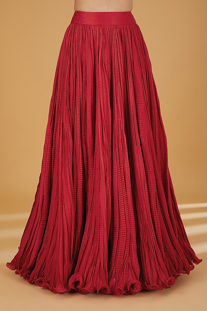 Red Silk Crushed Bridal Lehenga Set by Debyani at Pernia's Pop Up Shop