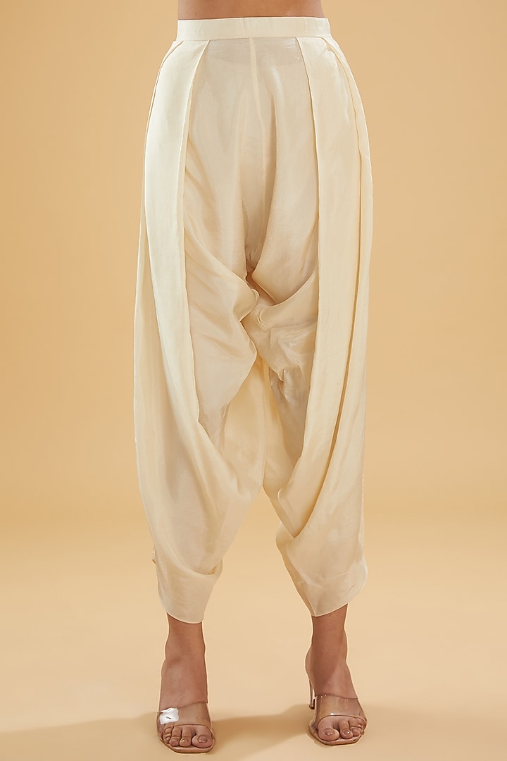 Cream Silk Patch Work Kurta Set by Debyani at Pernia's Pop Up Shop