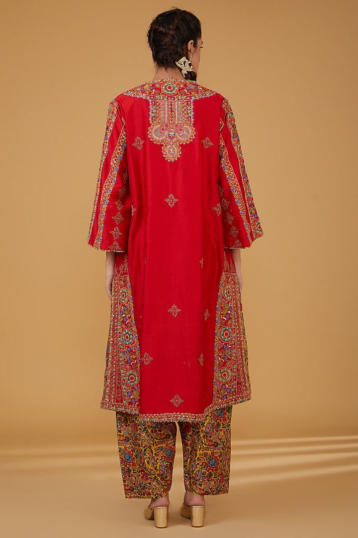 Red Chanderi Silk Hand Embroidered Choga Kurta Set by Debyani at Pernia's Pop Up Shop