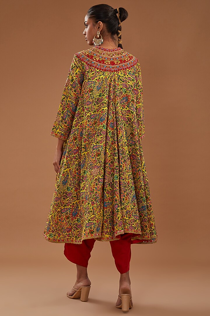 Yellow Chanderi Paisley Embroidered Jacket Set by Debyani at Pernia's Pop Up Shop
