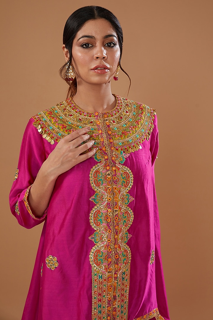 Magenta Chanderi Embroidered Jacket Set by Debyani at Pernia's Pop Up Shop