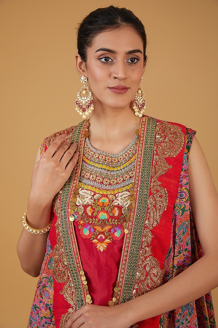 Magenta Chanderi Silk Crushed Skirt Set by Debyani at Pernia's Pop Up Shop