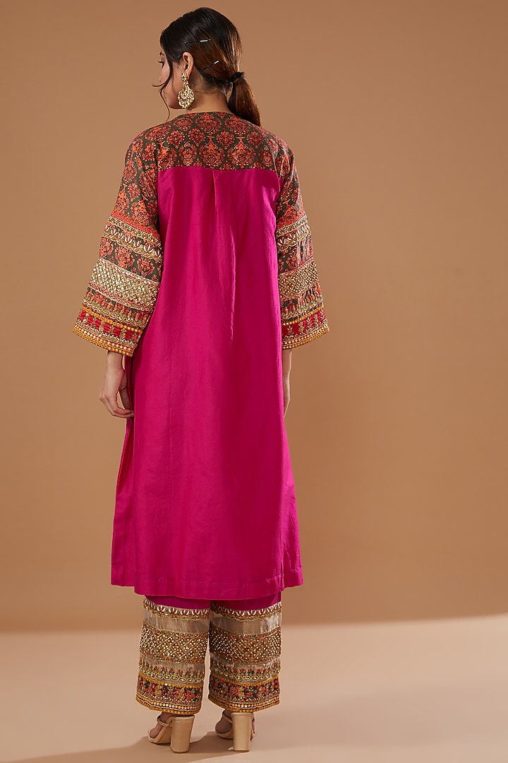 Magenta Silk Kurta Set by Debyani at Pernia's Pop Up Shop