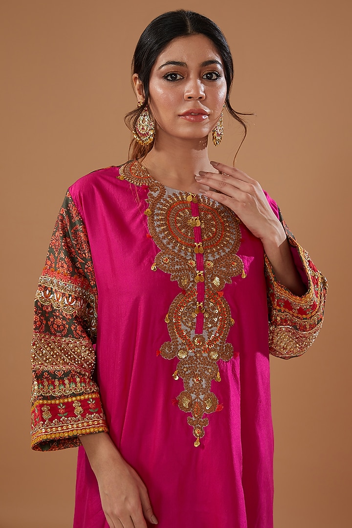 Magenta Silk Kurta Set by Debyani at Pernia's Pop Up Shop