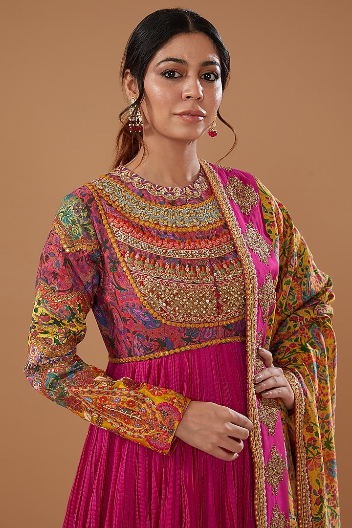 Magenta Chanderi Crushed Kalidar Bridal Anarkali Set by Debyani at Pernia's Pop Up Shop