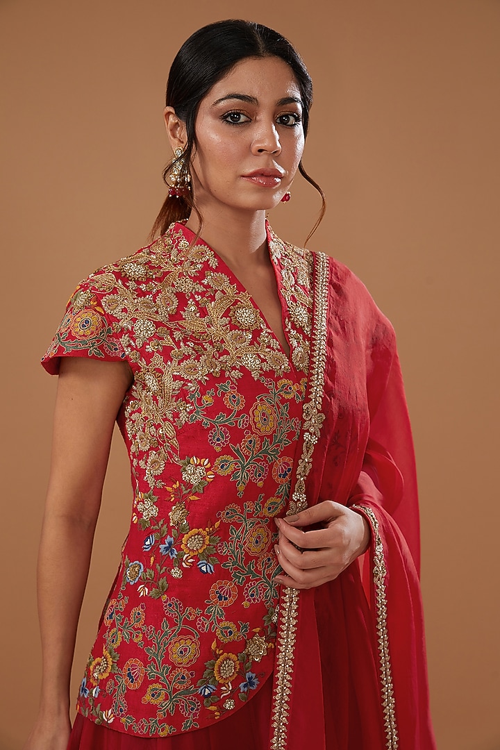 Red Raw Silk Embroidered Jacket Wedding Lehenga Set by Debyani at Pernia's Pop Up Shop