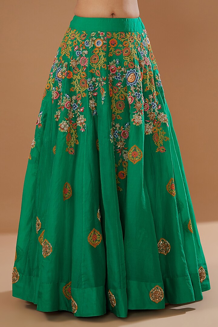 Green Raw Silk Embroidered Jacket Wedding Lehenga Set by Debyani at Pernia's Pop Up Shop