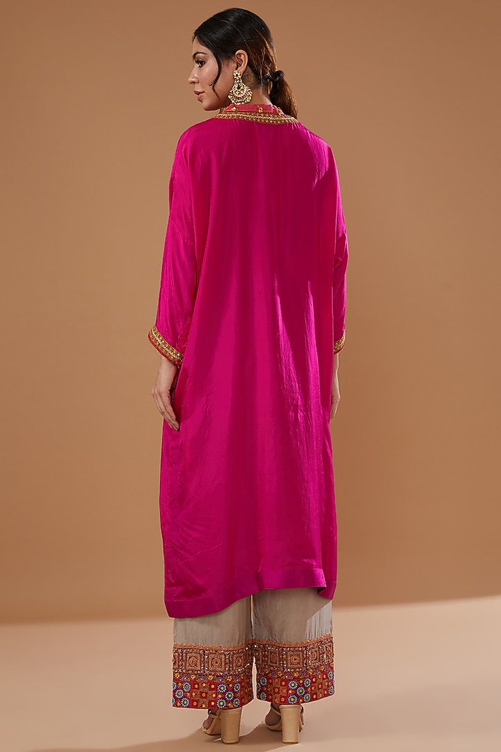 Magenta Silk Kurta Set by Debyani at Pernia's Pop Up Shop