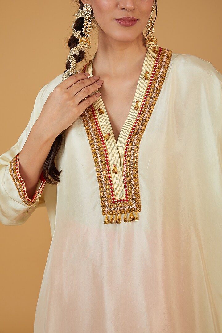 Light Beige Chanderi Silk Kurta Set by Debyani at Pernia's Pop Up Shop